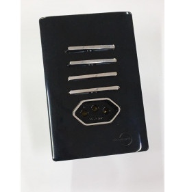 Conjunto Interruptor Quadruplo Simples + Tomada 10a (Especial) 4x2 - Novara Preto Brilhante Cromado